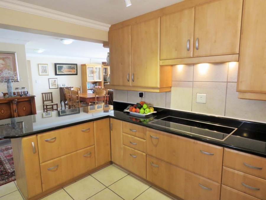 9 Bedroom Property for Sale in Waterfront Western Cape